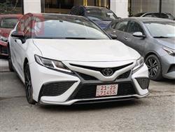 تۆیۆتا کامری